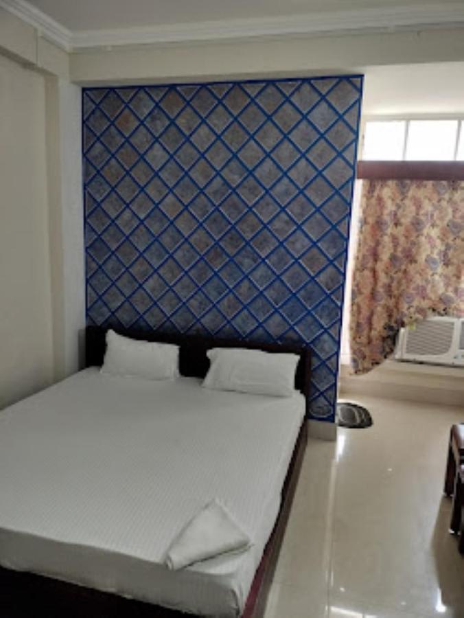 Hotel East Inn Dimāpur Esterno foto